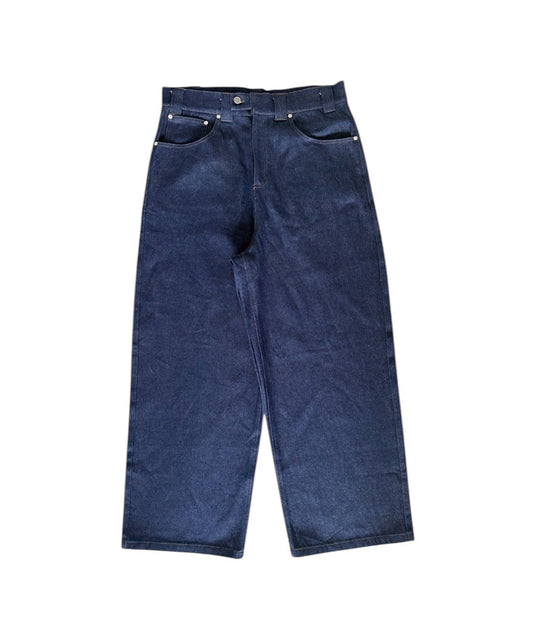 Indigo raw denim